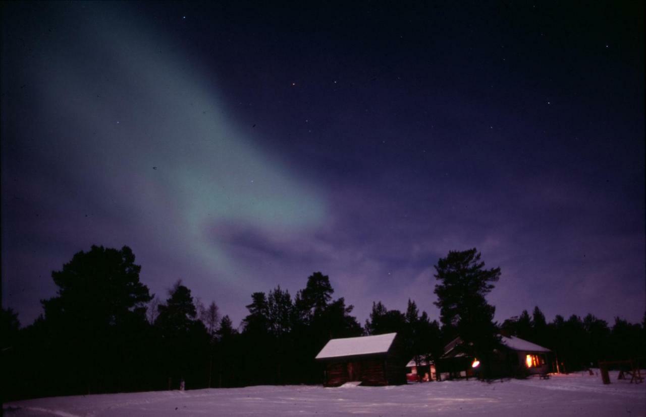Ahkula House Hotel Lemmenjoki Buitenkant foto